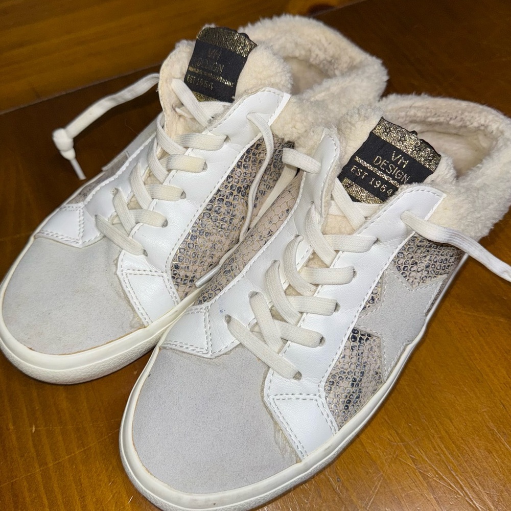Vintage Havana White and Beige Women's Sneakers - Picture 2 of 7